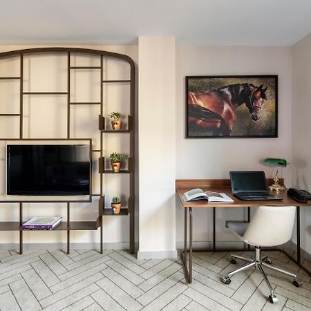 Upsuites Hotel Istanbul Bagian luar foto