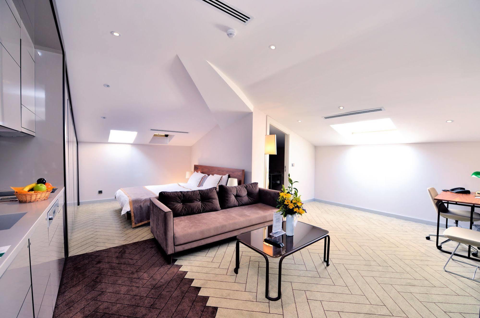 Upsuites Hotel Istanbul Bagian luar foto