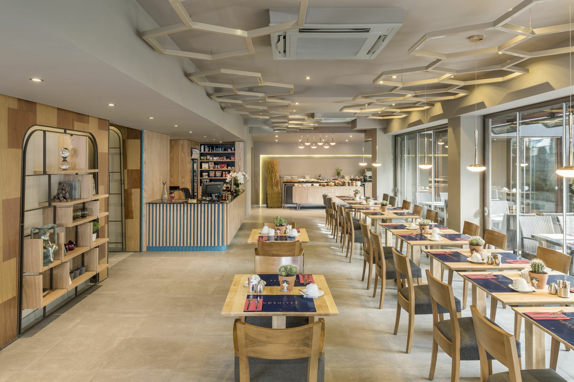 Upsuites Hotel Istanbul Bagian luar foto